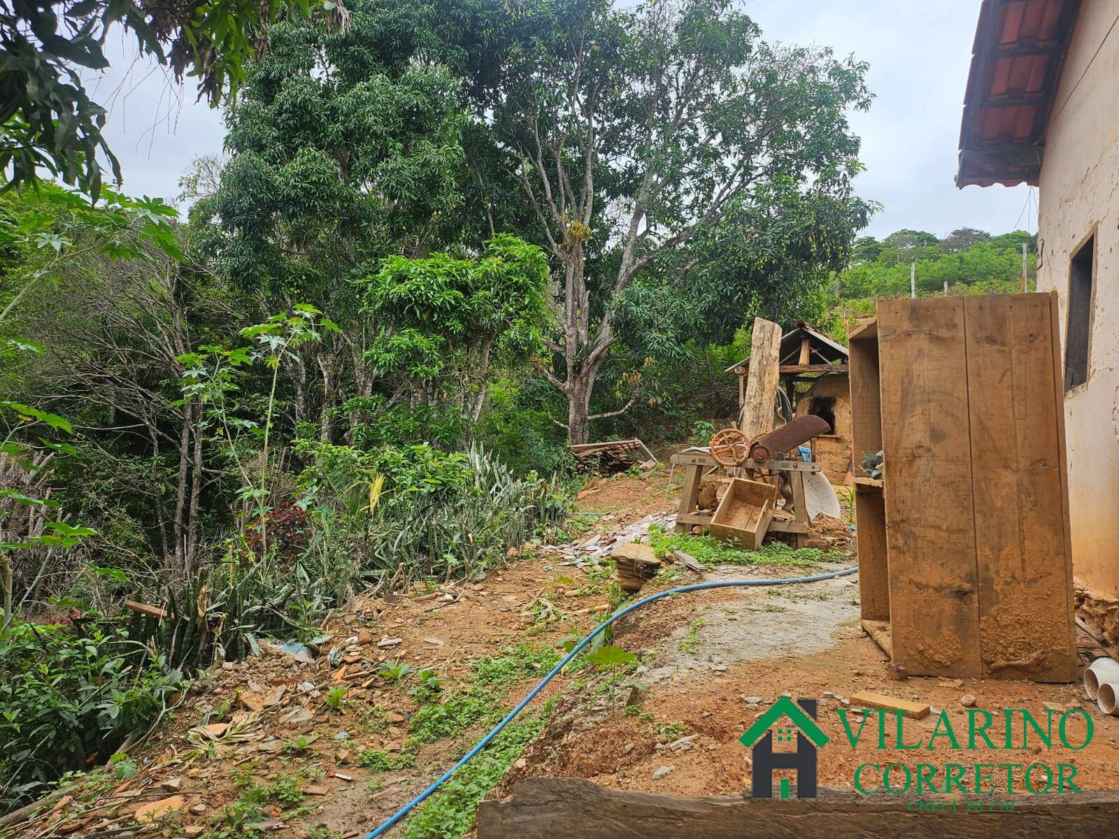 Fazenda à venda com 2 quartos, 300m² - Foto 27