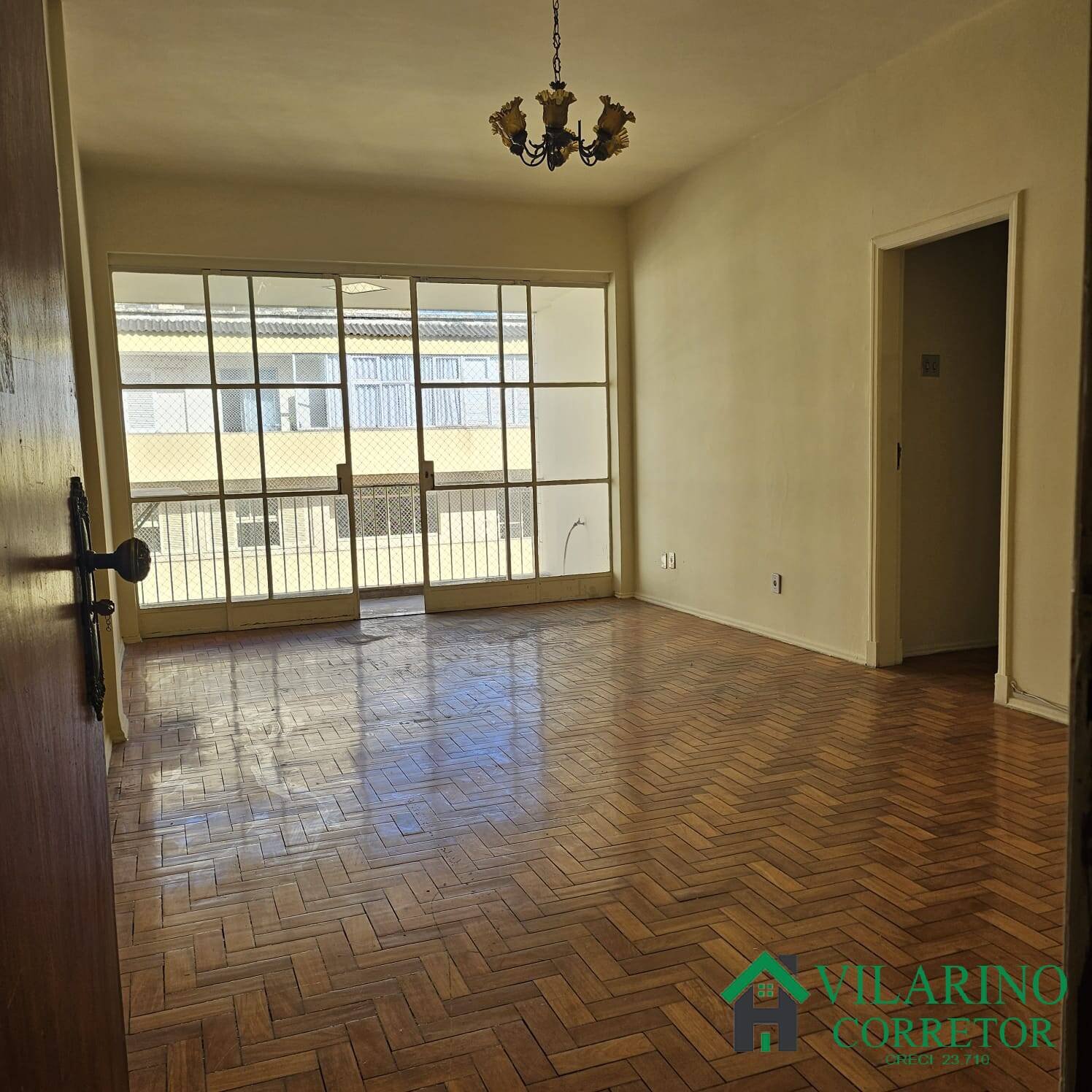 Apartamento para alugar com 3 quartos, 120m² - Foto 1