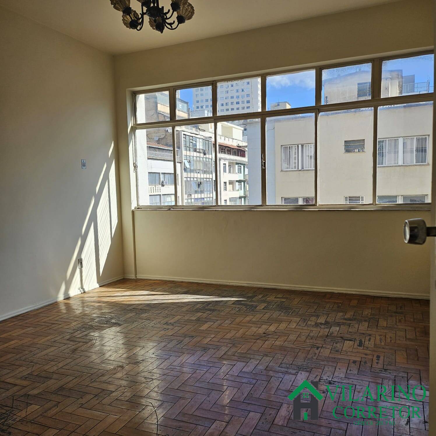 Apartamento para alugar com 3 quartos, 120m² - Foto 11