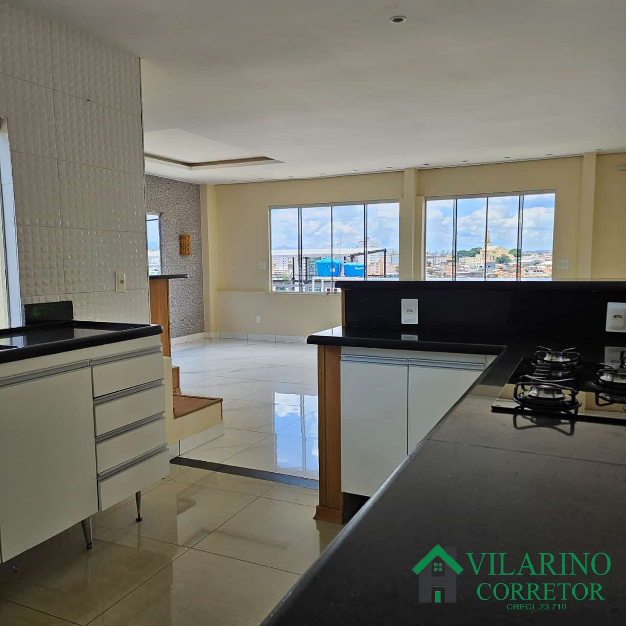 Apartamento para alugar com 2 quartos, 150m² - Foto 4