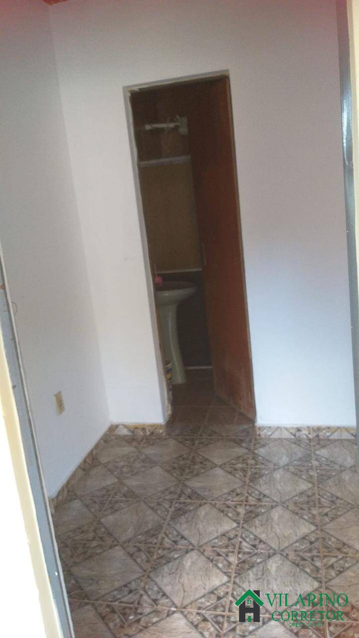 Casa à venda com 3 quartos, 280m² - Foto 8