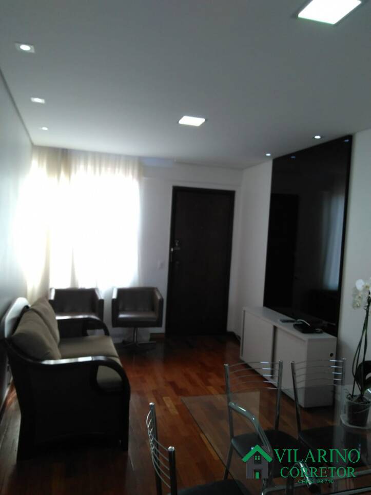 Apartamento à venda com 2 quartos, 70m² - Foto 7