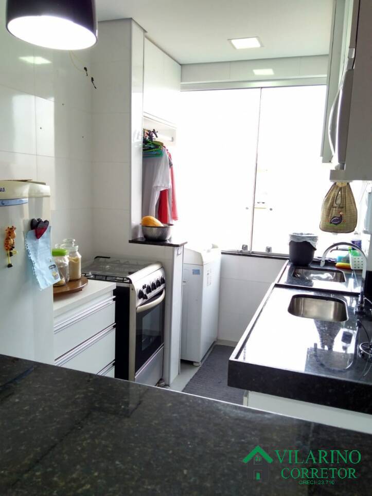 Apartamento à venda com 2 quartos, 70m² - Foto 12