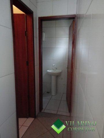 Casa à venda com 9 quartos, 300m² - Foto 21